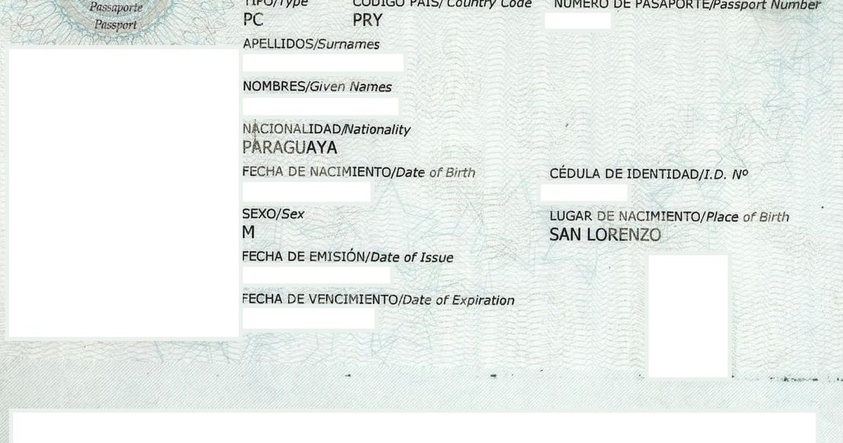 Página de datos de un pasaporte paraguayo sin datos personales, con la nacionalidad paraguaya