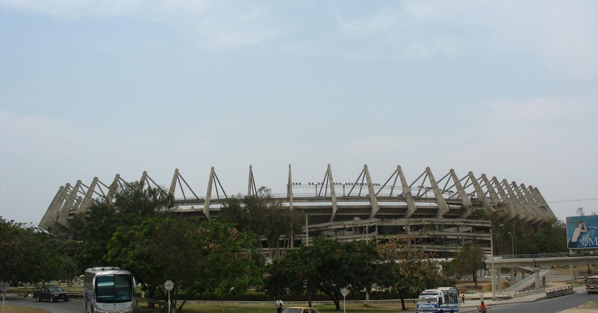 El estadio Metropolitano Roberto Meléndez de Barranquilla, sede de la final de la Copa Sudamericana 2026, visto desde afuera