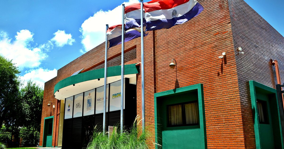 Sede del Consejo Nacional de Ciencia y Tecnología (CONACYT) en el barrio Villa Aurelia de Asunción