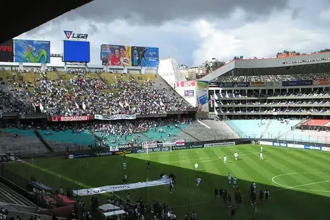 Foto: Quito magnífico / Wikimedia Commons · CC BY-SA 3.0