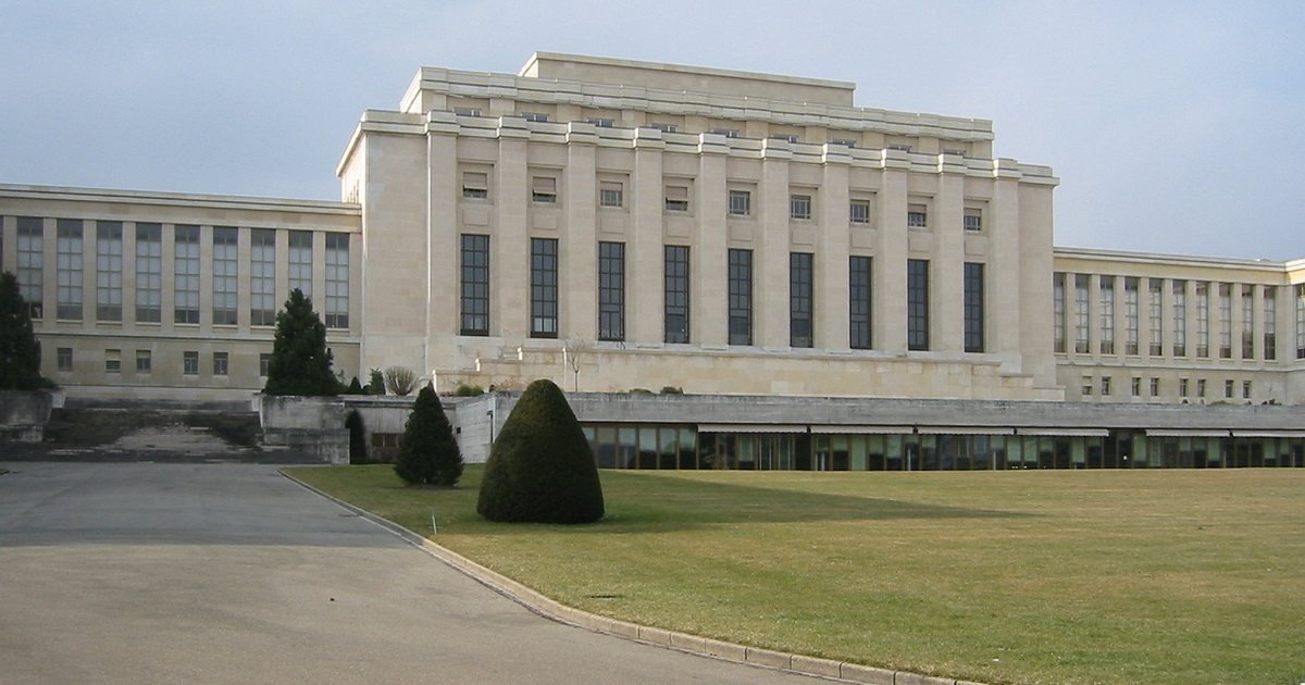 Fachada del Palacio de las Naciones, sede de la ONU en Ginebra, donde sesiona el Comité CEDAW