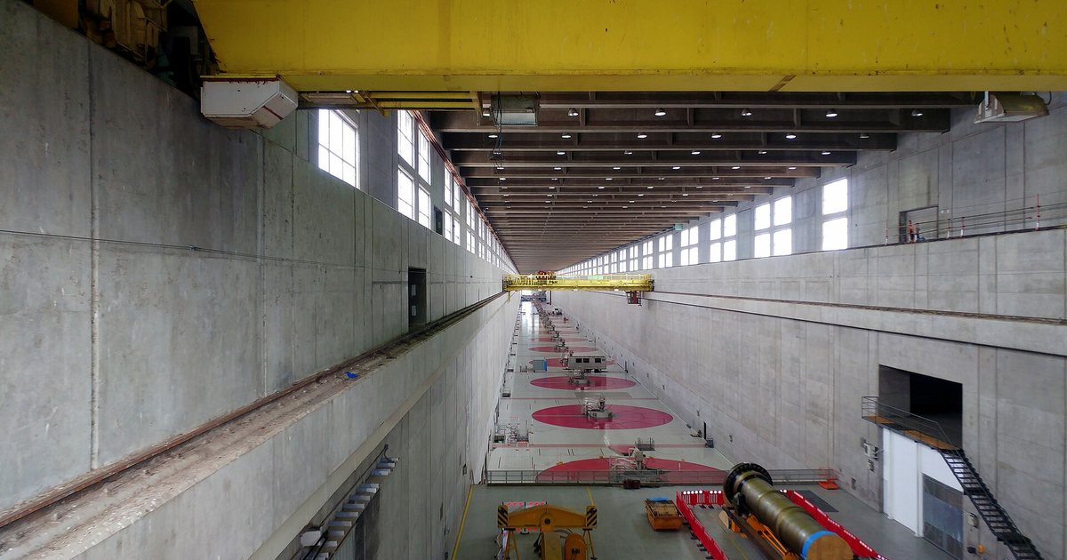 Sala de máquinas de la central hidroeléctrica de Yacyretá, en Ayolas, Misiones
