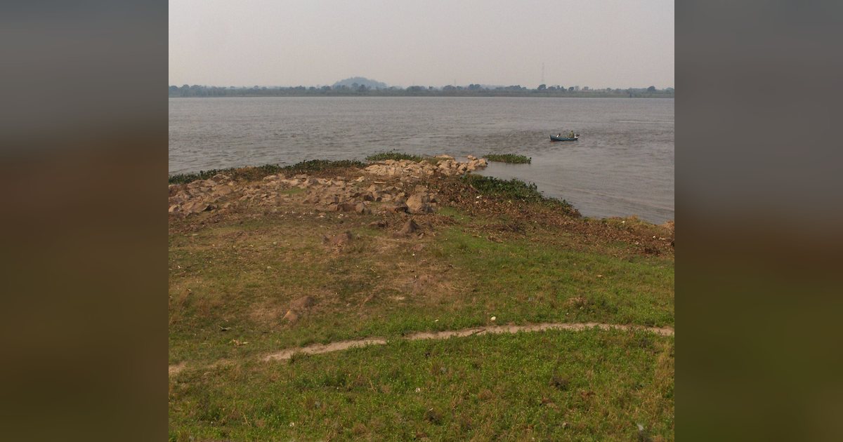 Orilla del río Paraguay en Villa Hayes