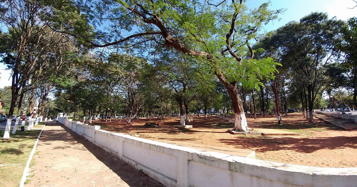 La plaza principal de Capiatá, en el centro de la ciudad