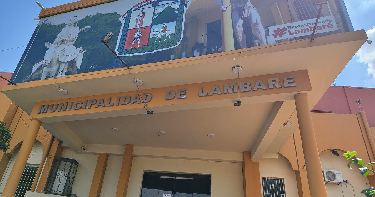 Fachada de la Municipalidad de Lambaré, en el departamento Central