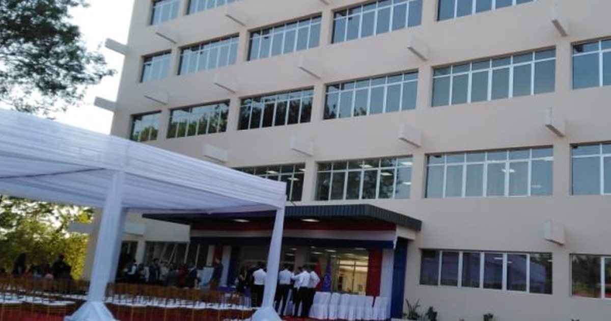 Edificio de la filial de la Facultad de Ciencias Médicas de la UNA en Santa Rosa del Aguaray